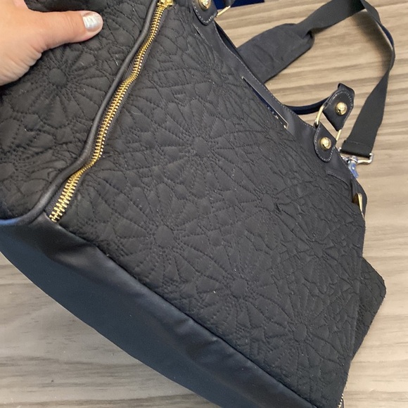 PETUNIA PICKLE BOTTOM BLACK CARRYALL - Picture 11 of 17